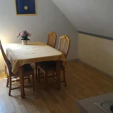 Haus Waldeck * Zell